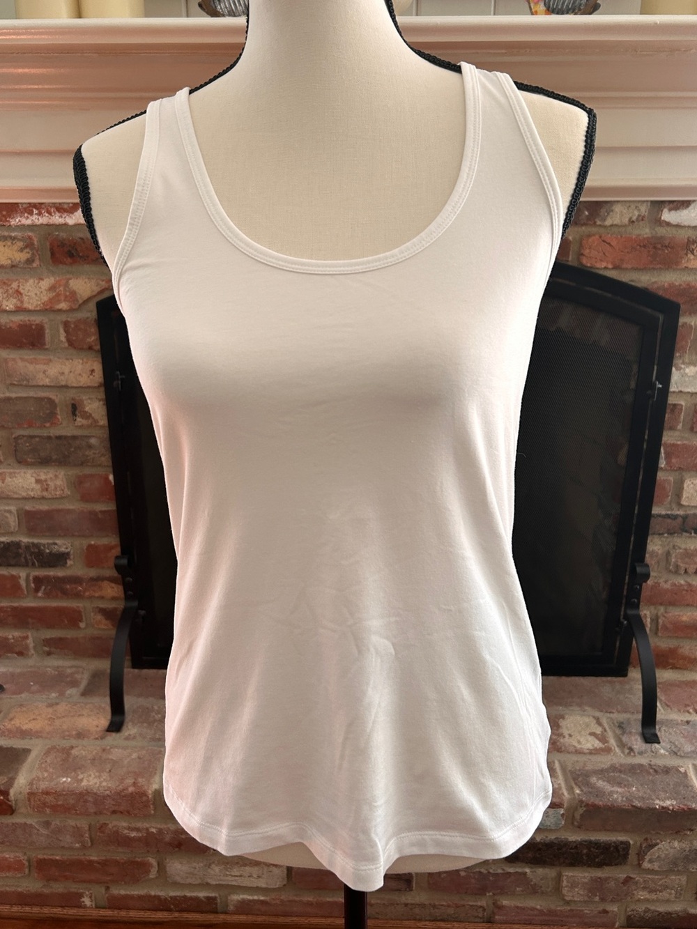 White Scoop Tank by Old Navy- Size Medium BNWOT